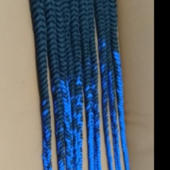 Bandika Lines/ pre braided Ghanaian braids - Picture 5 of 6